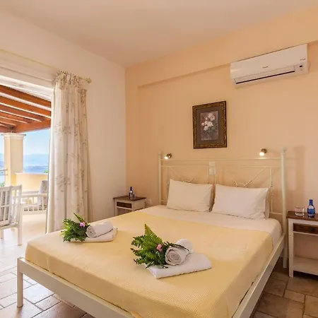 Villa Petrosa By Plus Agios Stefanos (Thinali)