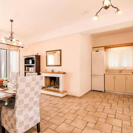 Petrosa By Agios Stefanos Kassiopi